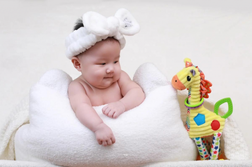 安溪宝宝几个月翻身